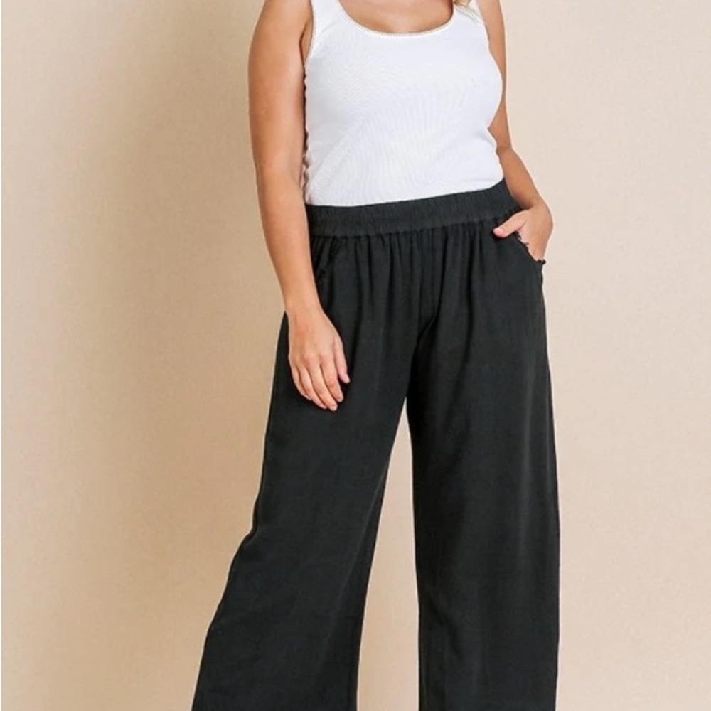 Umgee Linen Blend Black Wide-Leg Pants. Large. New with tags.